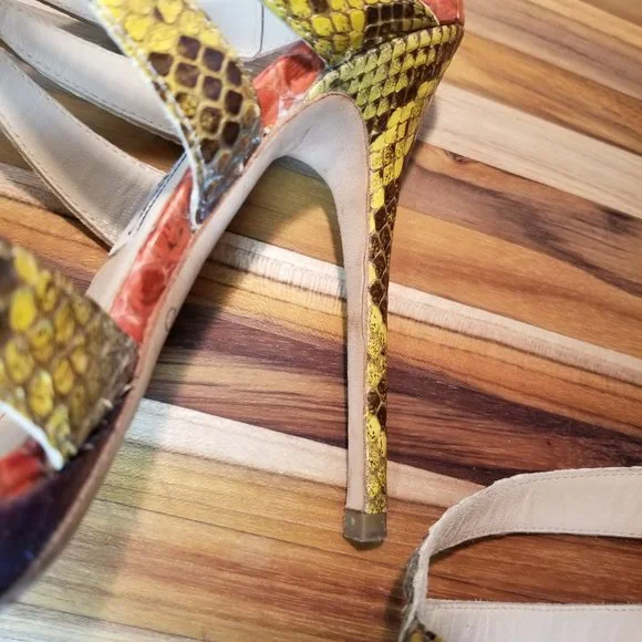 Jimmy Choo Snakeskin Heels size 38 1/2 (8.5 US) - Picture 8 of 13